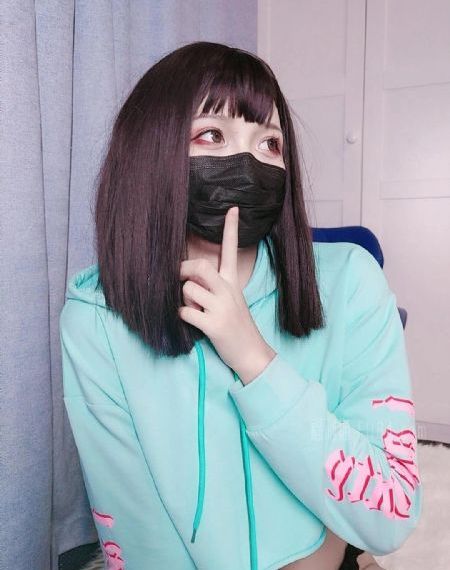 欧美健身t恤_超清神马在线观看