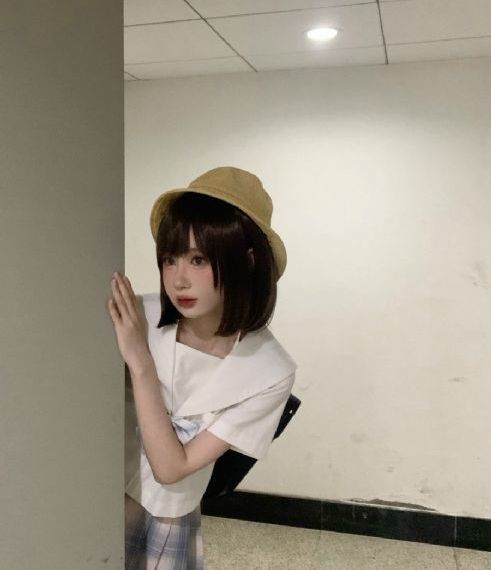 视频成人白蛇龚钥菲_BT磁力天堂日韩在线观看