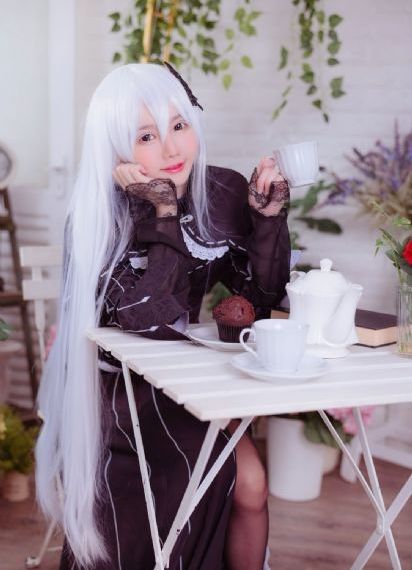 欧美美女内搭试穿_BD在线手机播放