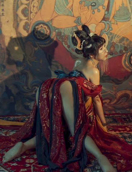 国产精品自拍韩国三_高清在线手机播放