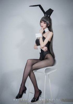 欧美大黑逼逼_720免费观看超清